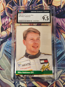1992 Grid Formula One #45 Mika Hakkinen RC Rookie Card - Graded CGC 9.5