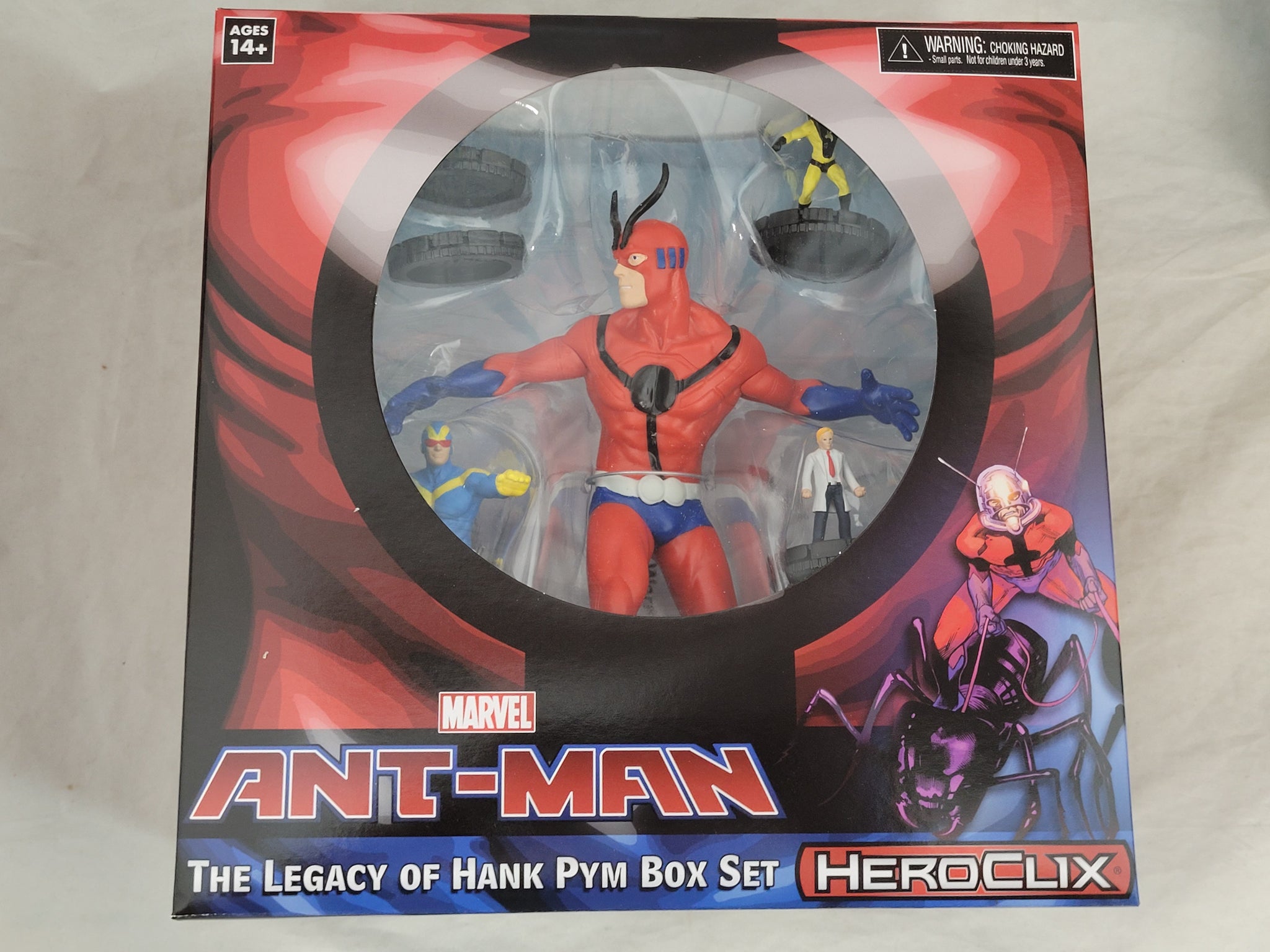 Marvel Heroclix Ant-Man The Legacy Of Hank Pym with this Ant-Man Box Set