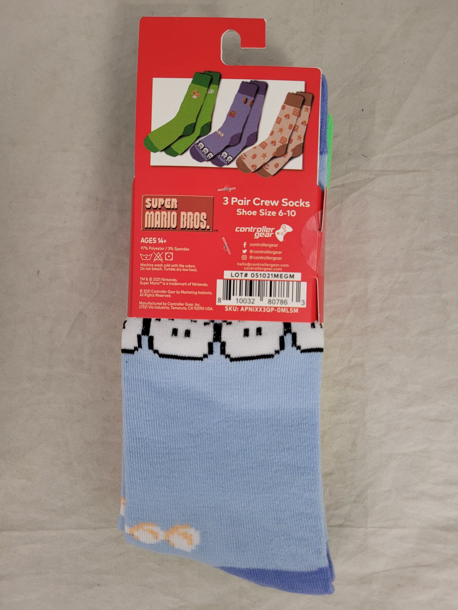 Super Mario Bros. 3 Pair Crew Socks - Sock Size 6-10