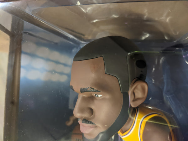 Small-Stars NBA 12" Lebron James Limited Edition #/500 (2022 Los Angeles Lakers Gold Jersey) (Open Box, Cosmetic Wear)