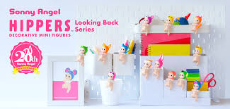Sonny Angel Hippers Looking Back Series Blind Box (1 Random Blind Box)