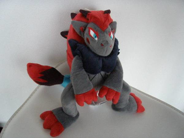 Zoroark Pokemon Plush [banpresto]