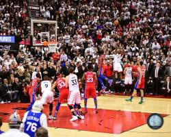 Kawhi Leonard - Toronto Raptors - "Winning Shot" Game 7 Winner vs Philadephia 76ers, 16" x 20" Official NBA Licensed Colour Photo Picture In Frame (Local Pick-Up Only)