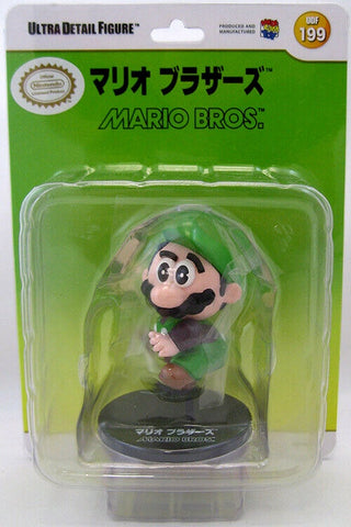 Luigi Mario Bros Ultra Detail PVC Figure