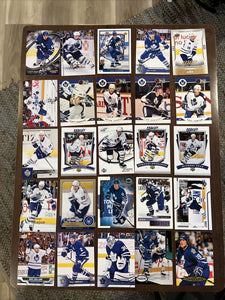 Toronto Maple Leafs - 25 Card Team Pack Lot (Former or Current Players) - NHL Hockey - Sports Cards Singles Lot (Randomly Selected, May Not Be Pictured)
