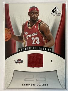 Lebron James - In Cleveland Cavaliers Jersey - Game-Used Worn  Swatch Relic Jersey Memorabilia Card - Sports Card Single (Randomly Selected, May Not Be Pictured)
