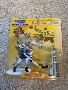 1998 Starting Lineup NHL WAYNE GRETZKY with Stanley Cup Kenner (Edmonton Oilers White Jersey)